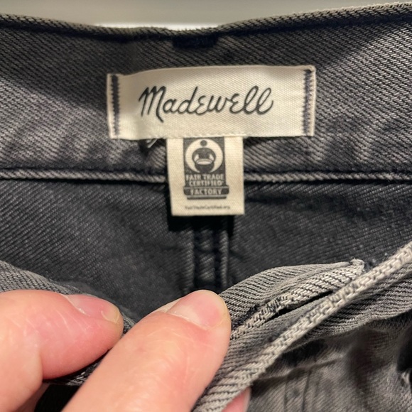 MADEWELL Relaxed Denim Shorts - Picture 4 of 8